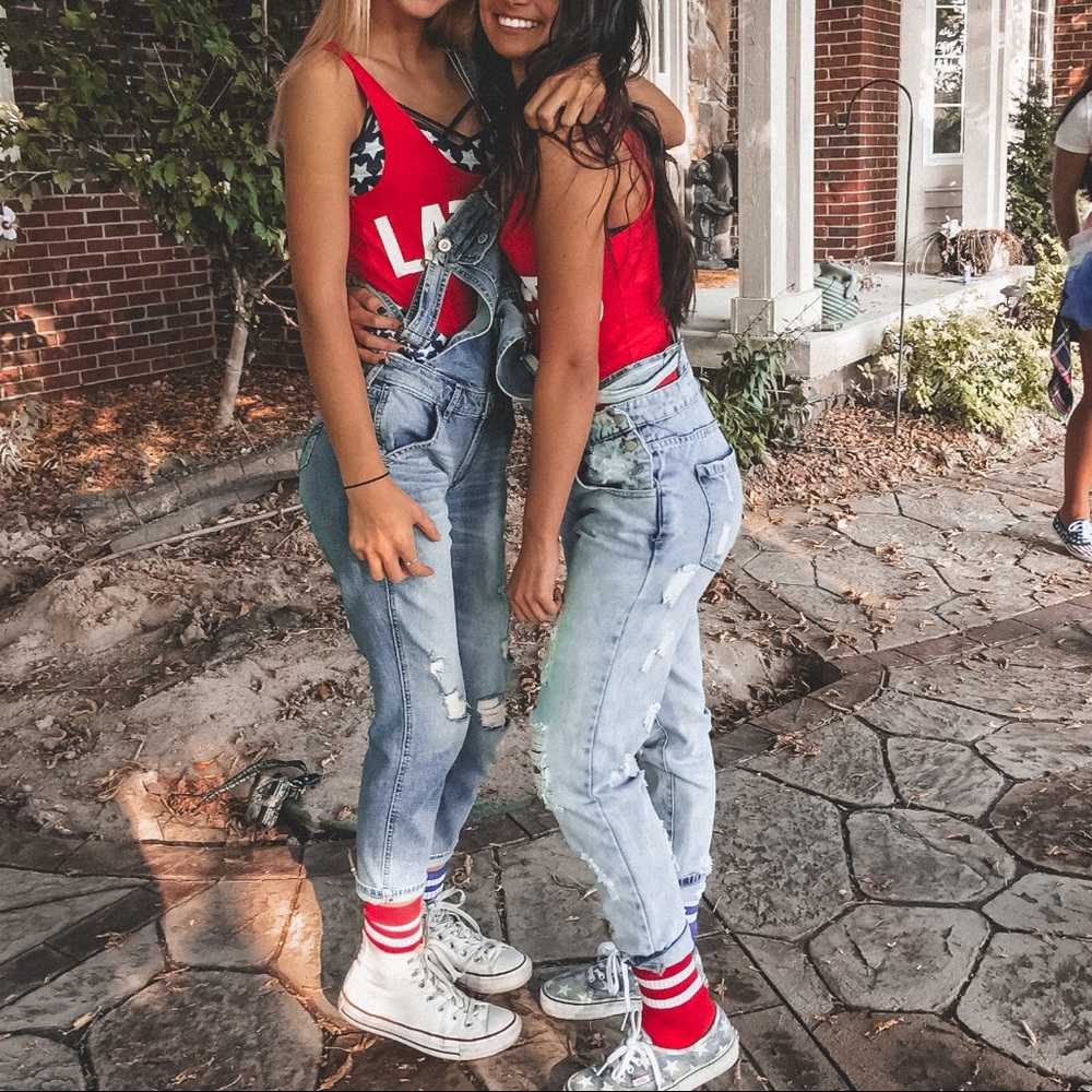 Acid wash light color denim overall bibs